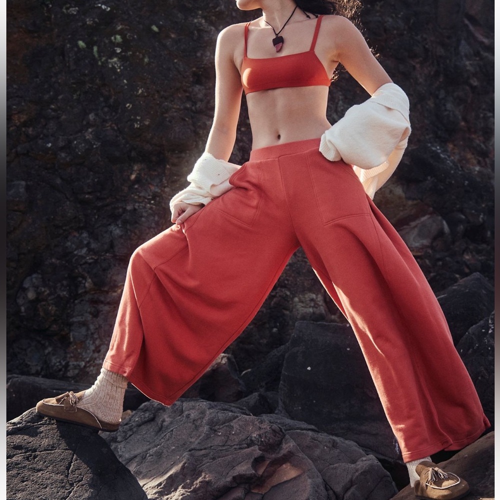 FREE PEOPLE FREE-EST MARINA BARREL PANTS SIZE XS-S MSRP $78.00 NWT